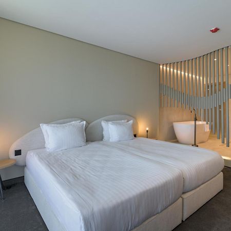 Ensana Aquahouse Hotel Szent Konstantin és Elena Kültér fotó A bedroom at the hotel