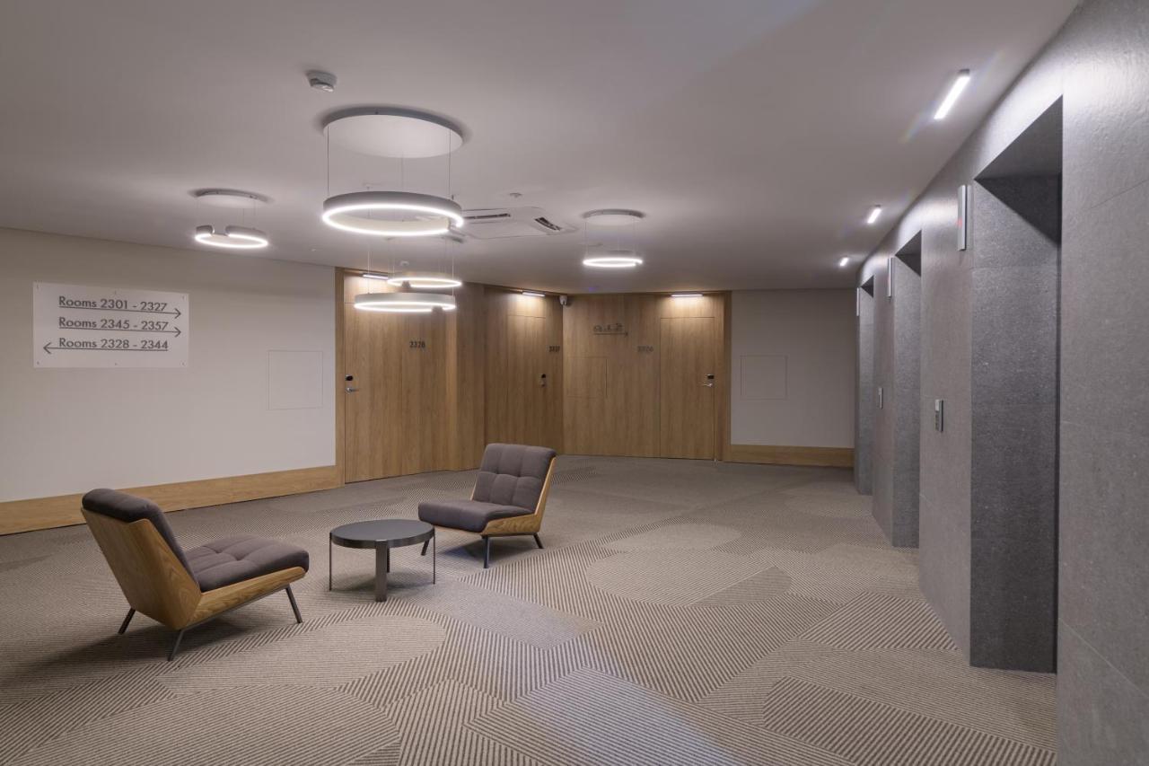 Ensana Aquahouse Hotel Szent Konstantin és Elena Kültér fotó The interior of the building